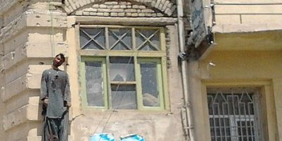 عدالت در دادگاه قبیله: جسد سردار محمد قاتل احمد ولی کرزی در قندهار حلق آویز شده بود